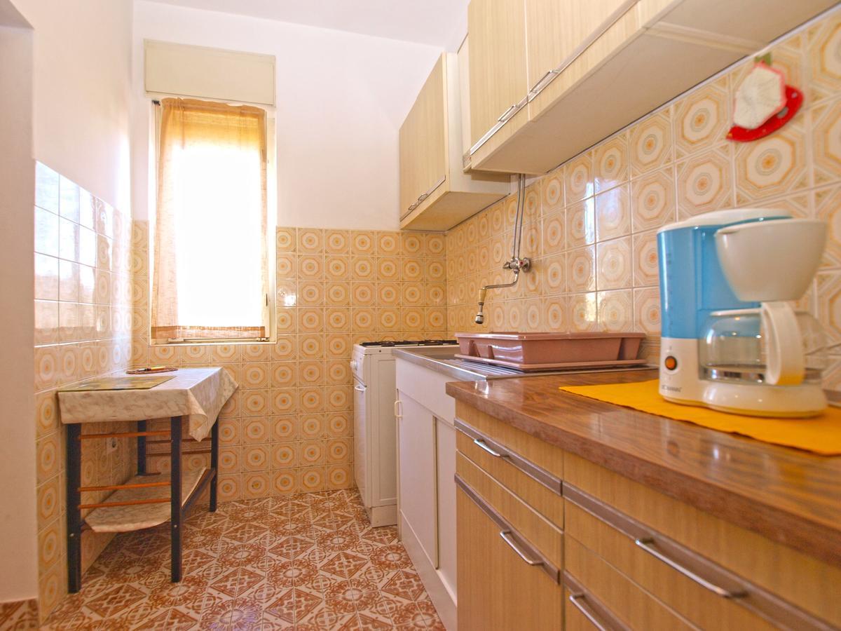 Apartments Mirela 1554 普拉 外观 照片