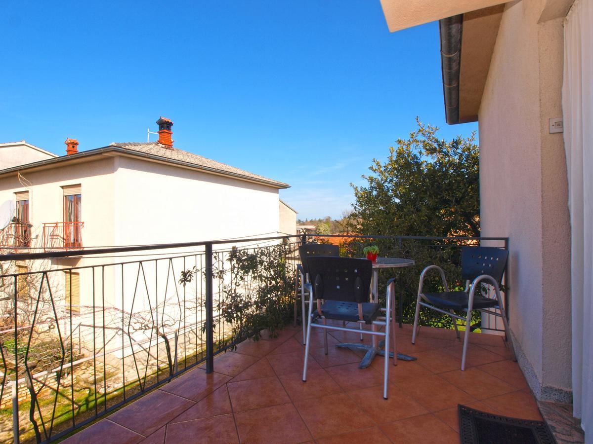 Apartments Mirela 1554 普拉 外观 照片