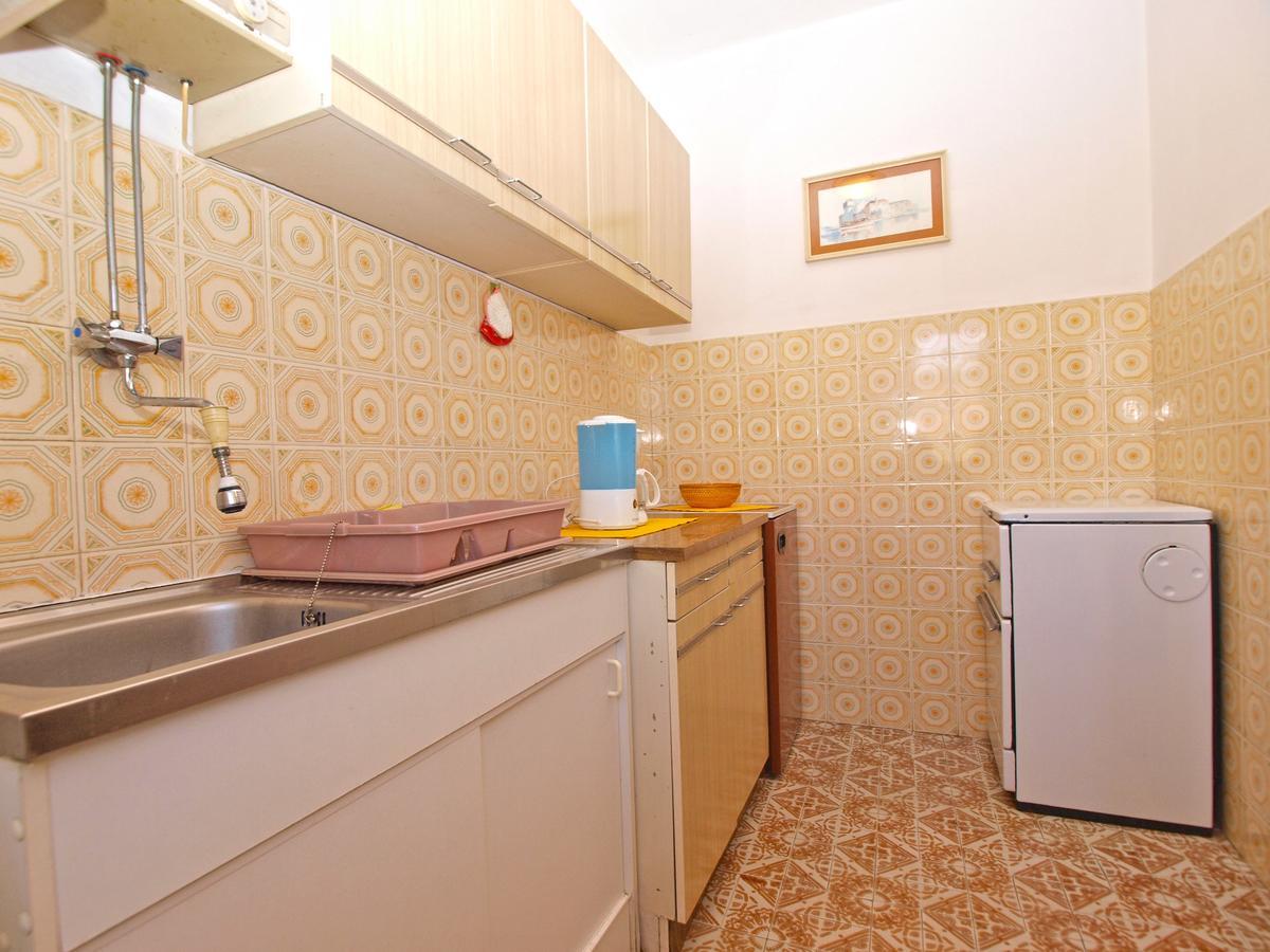 Apartments Mirela 1554 普拉 外观 照片